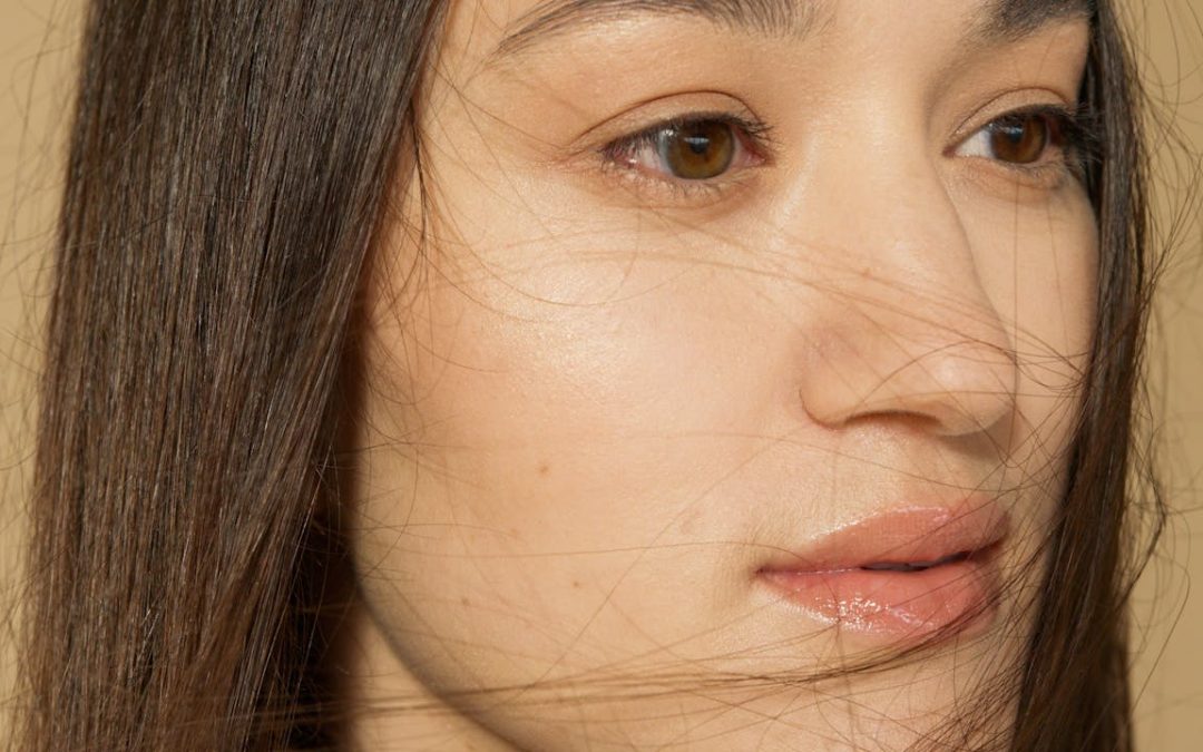 What Happens When You Try Dermaplaning For Peach Fuzz At A Professional Spa?